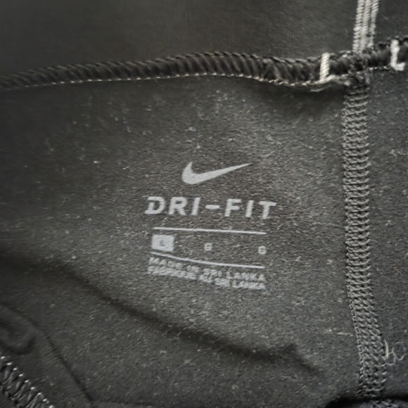 Nike Black and Gray Pro Leggings - Picture 4 of 10